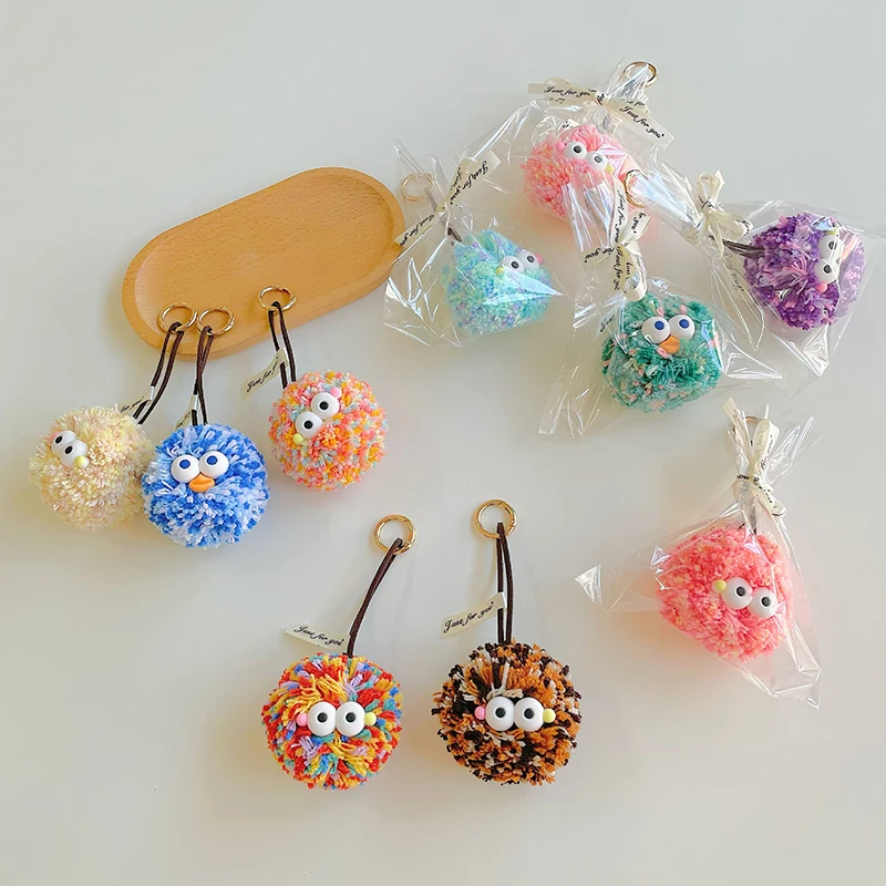 Creative Cute Small Eyes Colourful Fur Ball Keychain Pendant Fashion Trend Retro Wool Fur Ball Girl Bag Charm Car Pendant