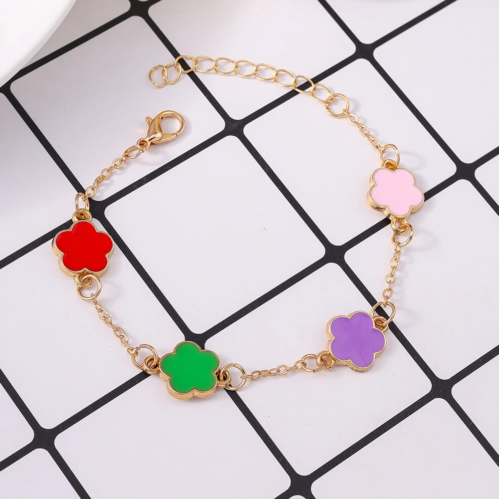 Aihua Adjustable New Design Gold Plated Plant Flower Bracelet With Five Leaf Petals Women's Luxury Gifts Clover Jewelry