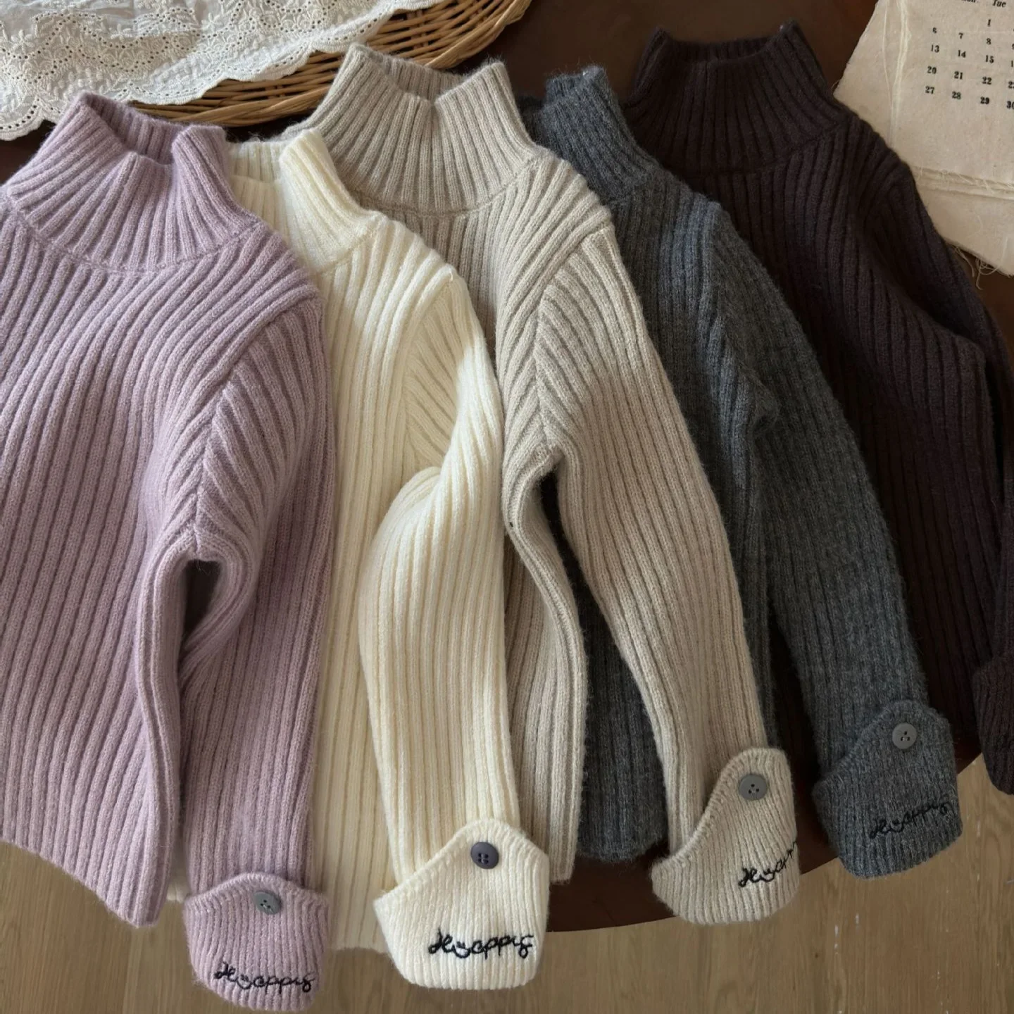 Autumn and Winter New Fashion and Warm Knitted Tops T Shirt Kids Clothes Children's Clothing Girls' Sweaters Thick Base Shirts