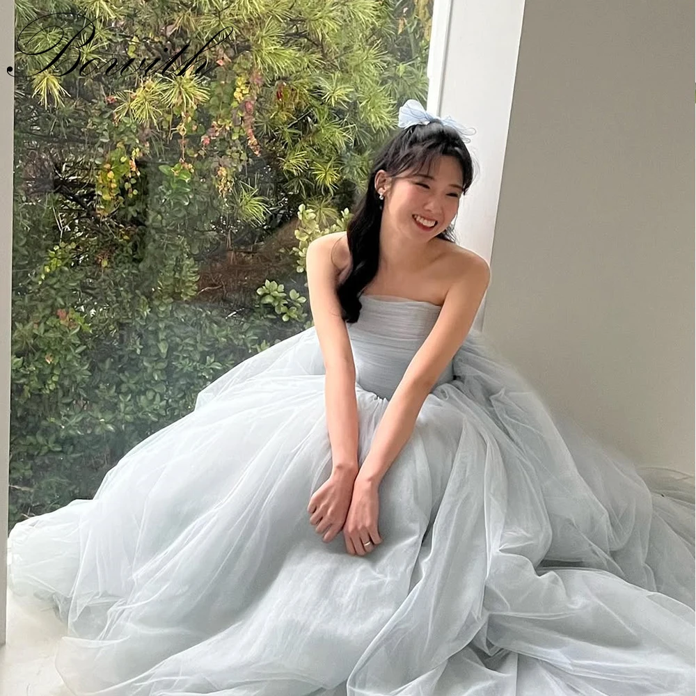 

Bowith Baby Blue Strapless Korean Wedding Dresses Photoshoot Soft Tulle Bridal Gown Sleeveless Floor Length Bridal Dresses