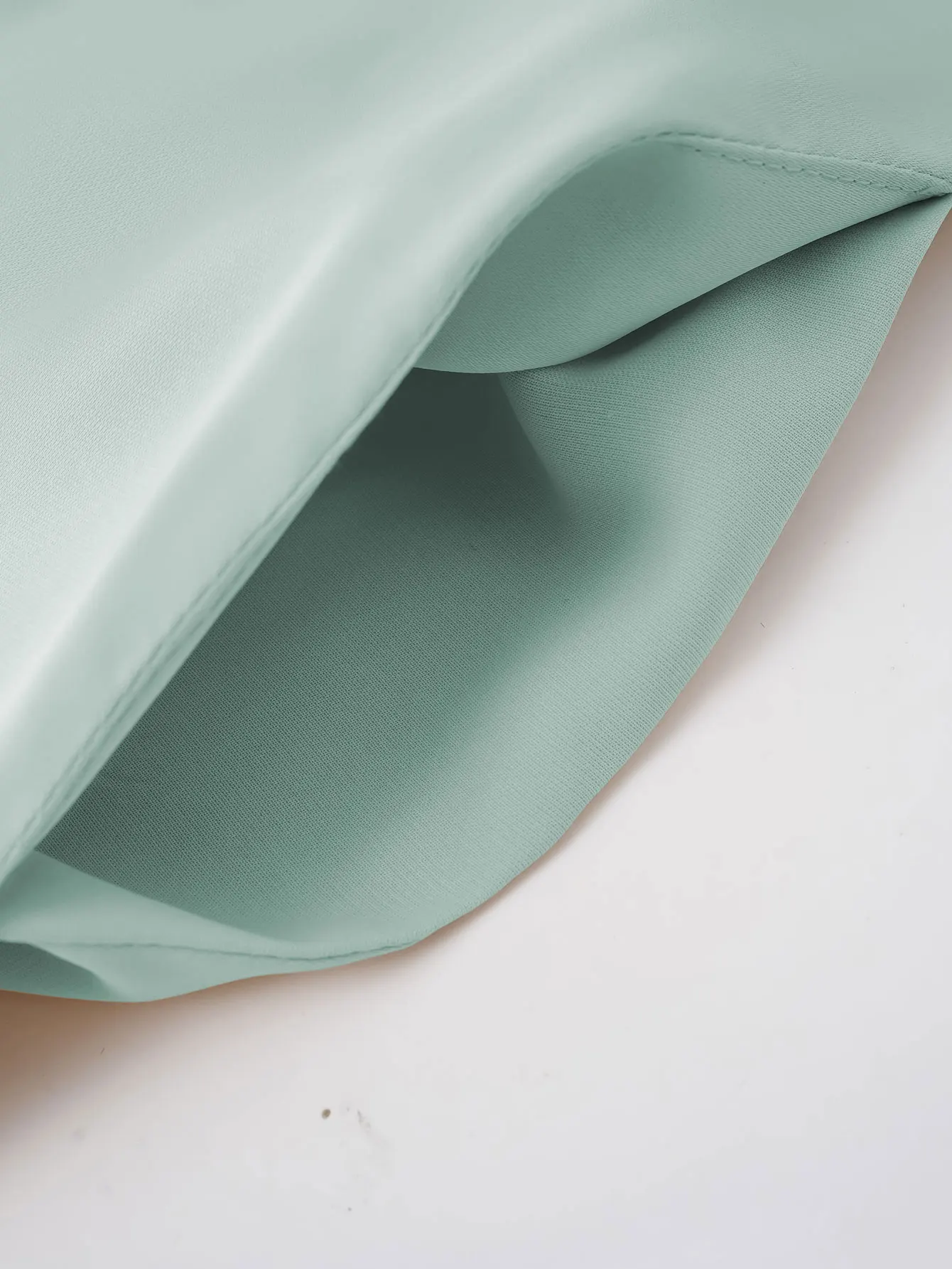 Dubai Elegant  Green Abaya for Muslim Women - Intricately Crafted with Multicolored Embroidery Piece in Islamic Modest Fashion