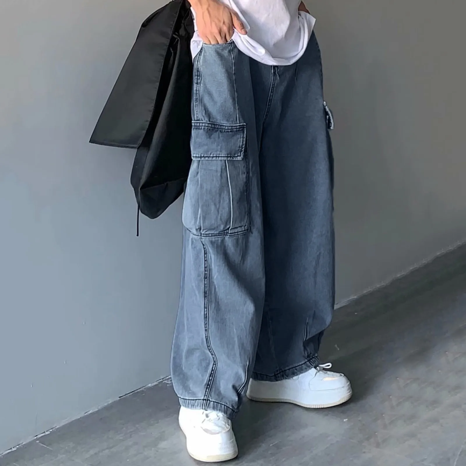 

Men's Loose Trend Jeans Men's Retro Drape Loose Wide-Legged Trousers Casual Large Pockets Workwear Denim Washed Pops Trousers