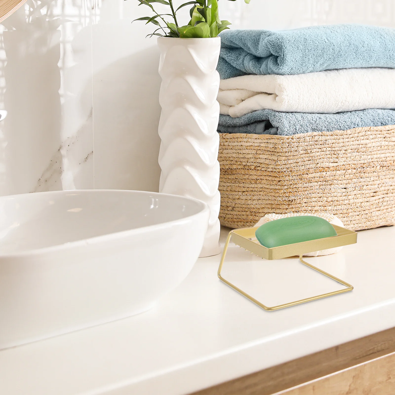 

Stainless Steel Soap Dish Self Draining Bar Soap Holder for Bathroom Kitchen Sink Shower Tray Minimalist