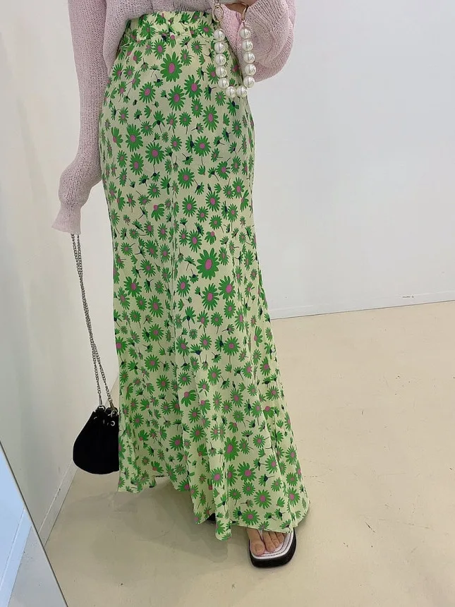 กระโปรงยาวชีฟองพิมพ์ลายดอกไม้เอวสูง ยางยืด ใส่เที่ยว ป้องกันแสงแดด รุ่น Fi Tail Dongda Gate คอลเลคชั่นฤดูร้อน 2025...