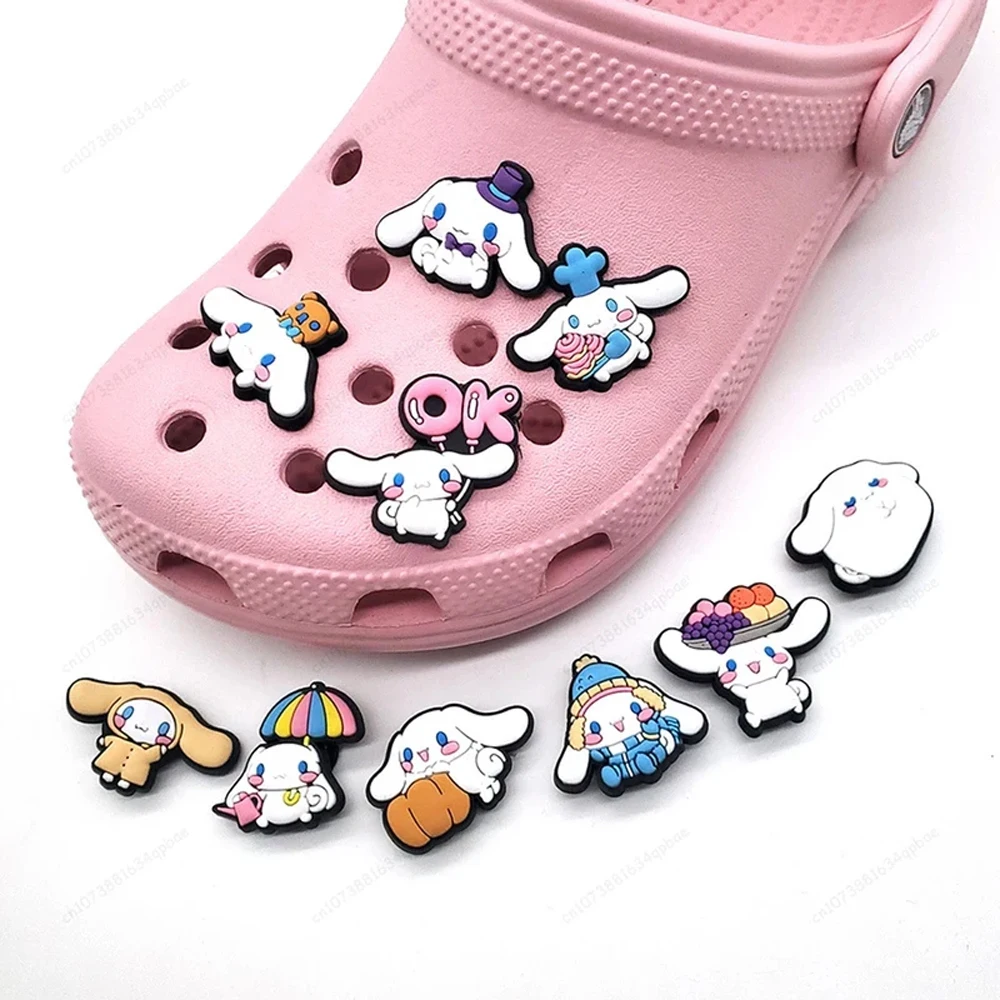 MINISO fai da te ciondoli per scarpe accessori Cartoon Kuromi Cinnamoroll Melody Cute Buckle zoccoli sandali Pin decorare regali per ragazze