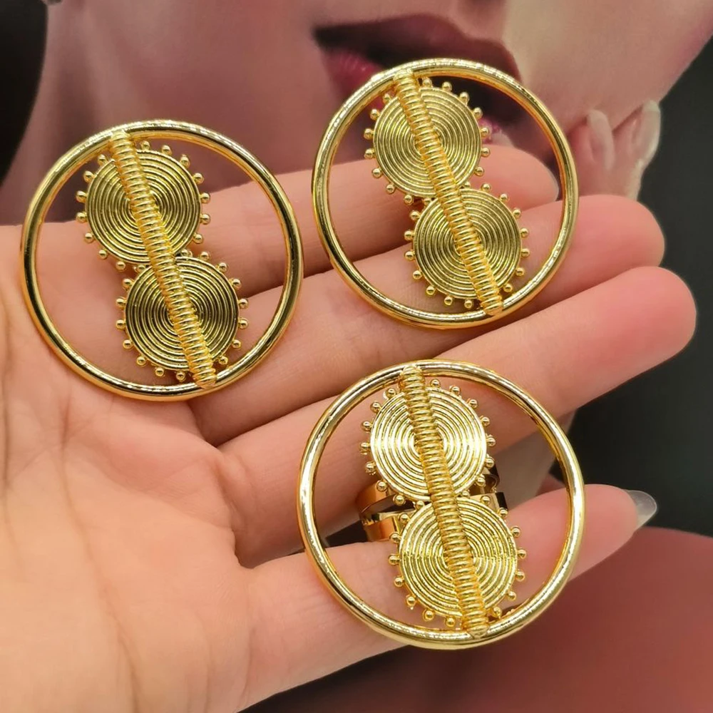 Nigerian Earrings and Ring Jewelry Set African 18k Gold Color Hollow Out Design Clip Earrings Finger Ring  2Pcs Set for Party
