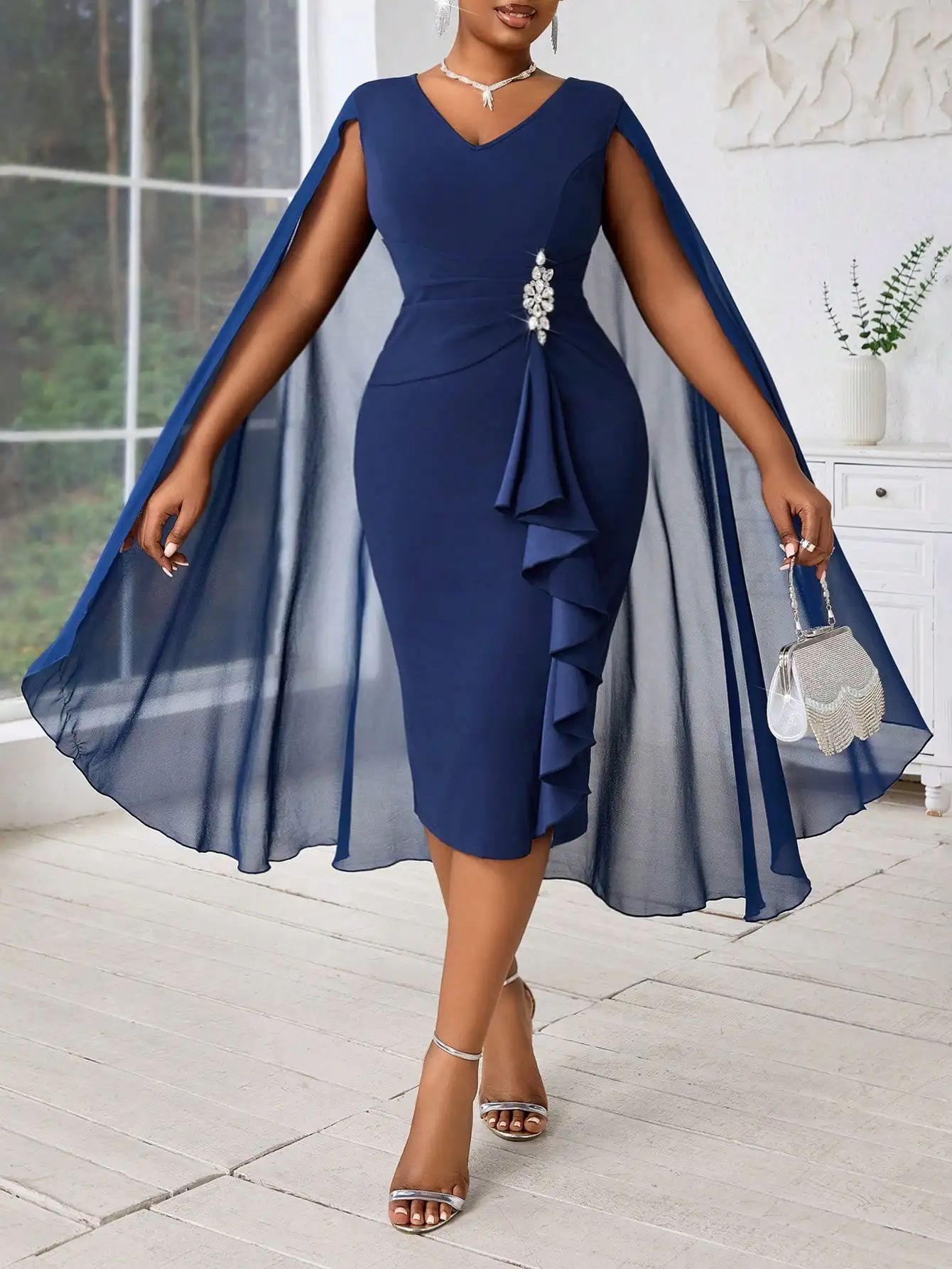 

Elegant Blue Cape Formal Evening Dress With Ruffle And Crystal Decoration