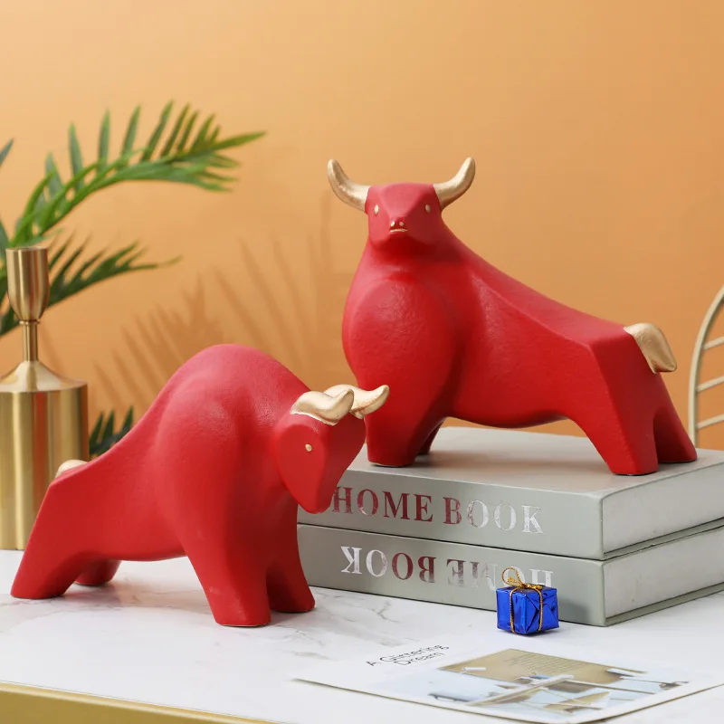 

Red Ceramic Sculpture Bookcase Desktop Ornament Abstract Horn Decoration