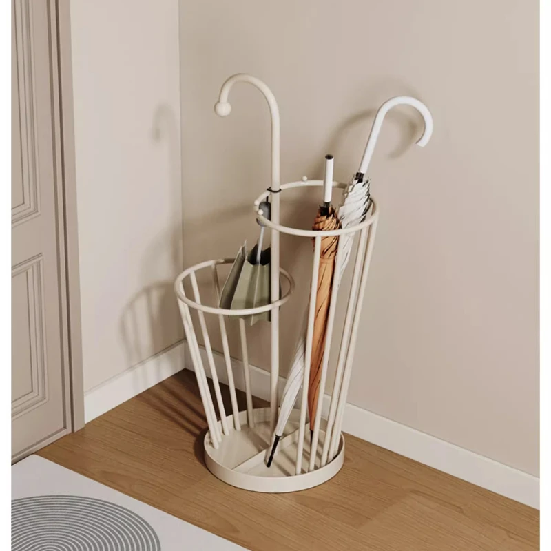 

Umbrella storage rack, drain rack, household entrance door, simple umbrella artifact, rain gear hanging umbrella bucket
