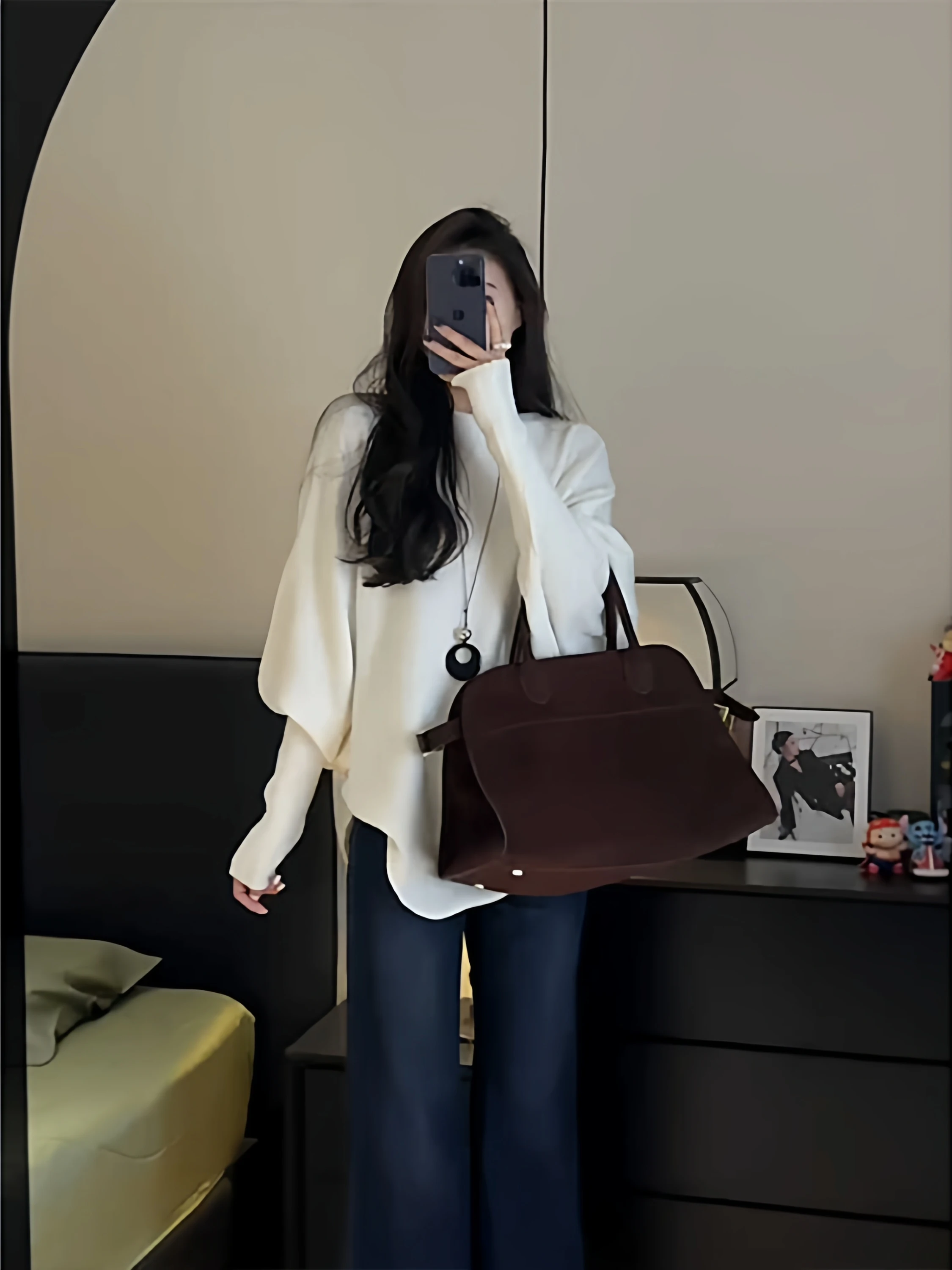 

Женский трикотажный топ свободного кроя с асимметричными рукавами «летучая мышь», весенняя новинка, комфортный, стройнящий, в стиле «ленивый шик»