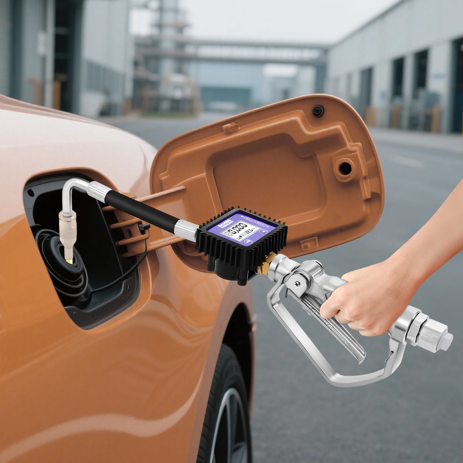 

Oil Fluid Dispenser, Oil Gun with Gauge, Quantitative Fueling Gun, 2 Batteries Included, Fits Engines/Trucks