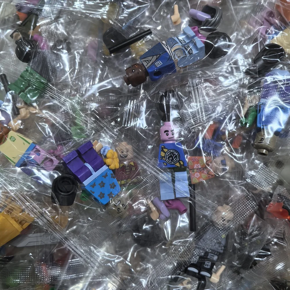 50pcs Random Mini Action Figur - огляд і ціна Cosplay Prop Building