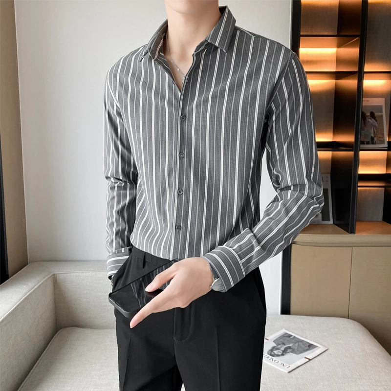 

Boutique Men's Fashion Slim Business Breathable Gentleman Classic British Style Casual Social Style Striped Long-sleeved Shirt