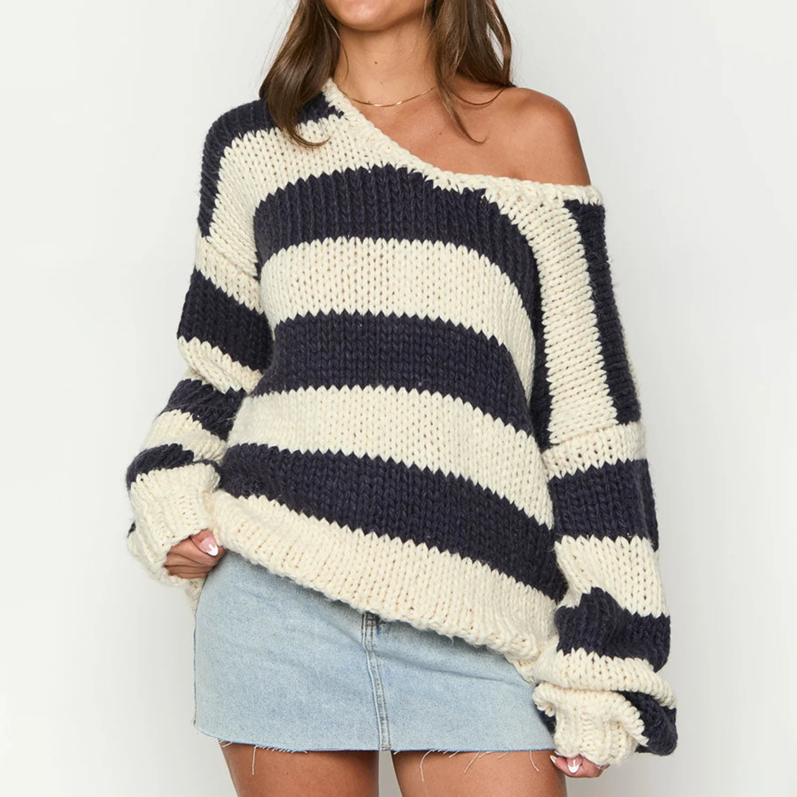 

Women's Off The Shoulder Striped Sweaters Y2k Drop Shoulder Long Sleeve V-Neck Oversized Knit Pullover Tops