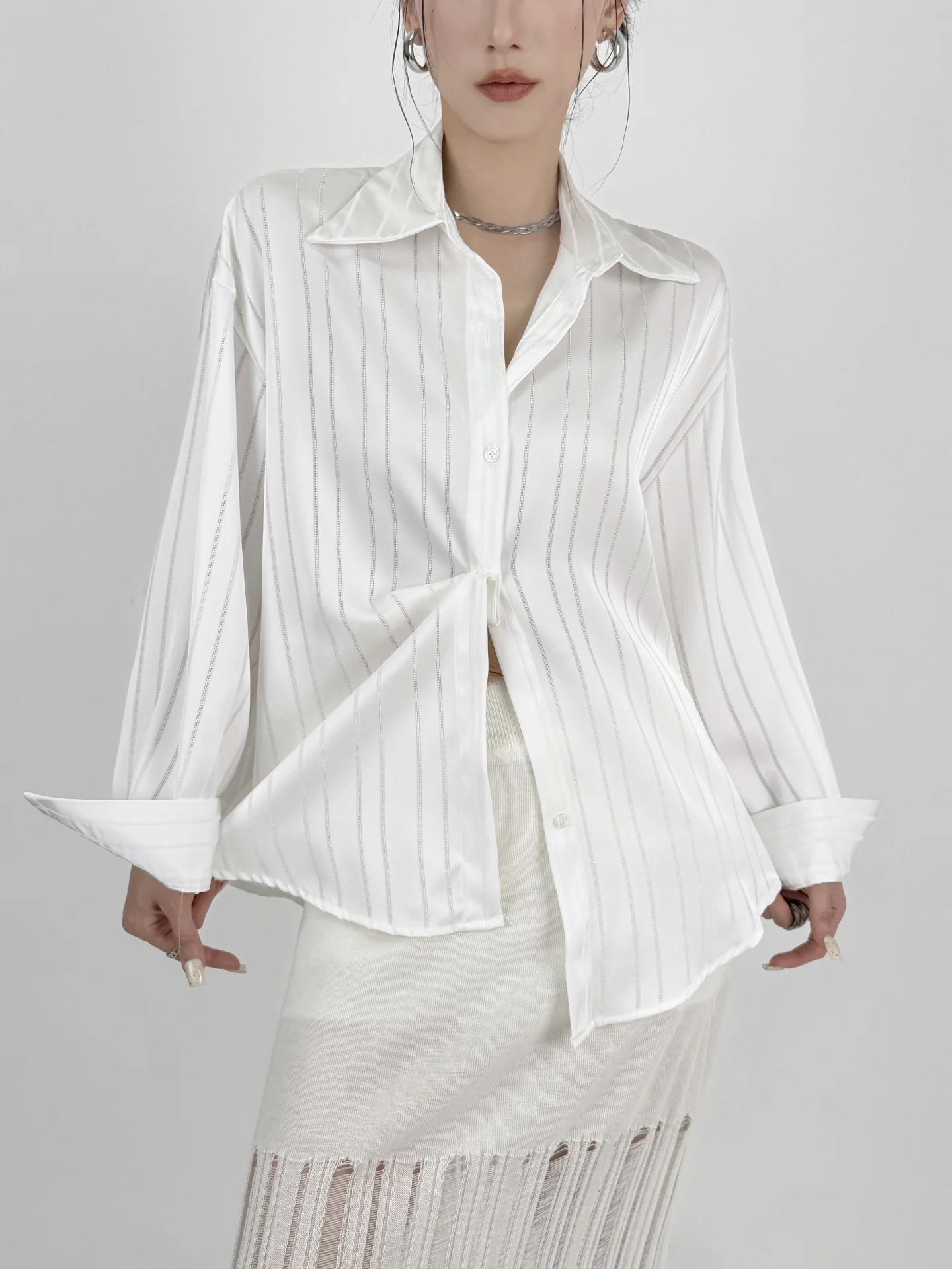 

Женская рубашка Double Z в винтажном стиле, в полоску, из атласа, свободного кроя, с рукавом до плеча, дышащая, из полиэстера, весенняя