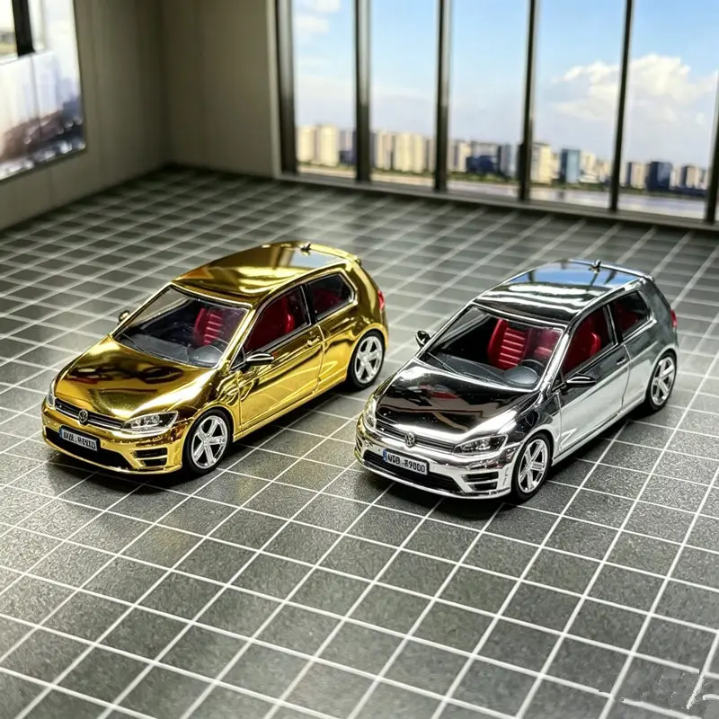 Modelo de Carro Esportivo em Metal Diecast 1:64 Golf R GTI MK7 7R, Veículo de Corrida em Miniatura para Coleção e Presente