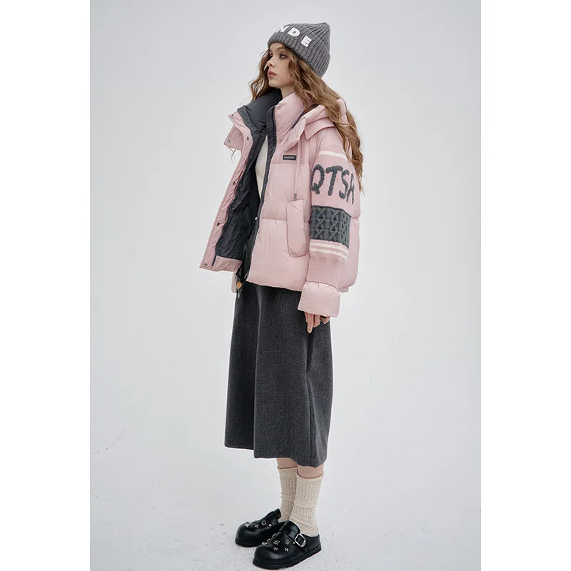 ELFSACK 2025 Winter New Arrivals Casual Preppy Layered Collar Knitted Patchwork Sleeves Mid Length Down Jacket For Woman