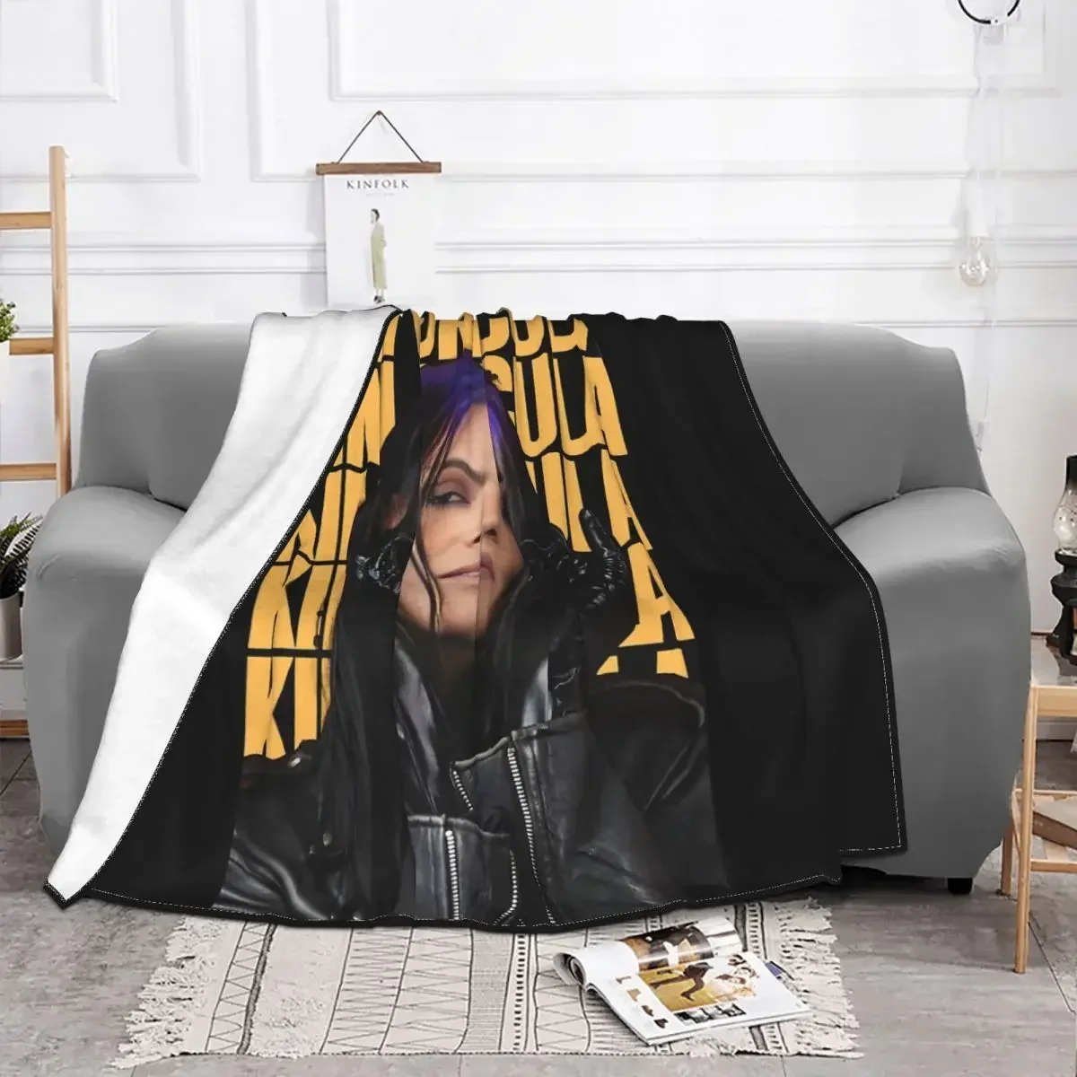 Kim Dracula Blanket Flannel All Season Yellow Multifunction Lightweight Throw Blankets For home Couch Bedding Throws