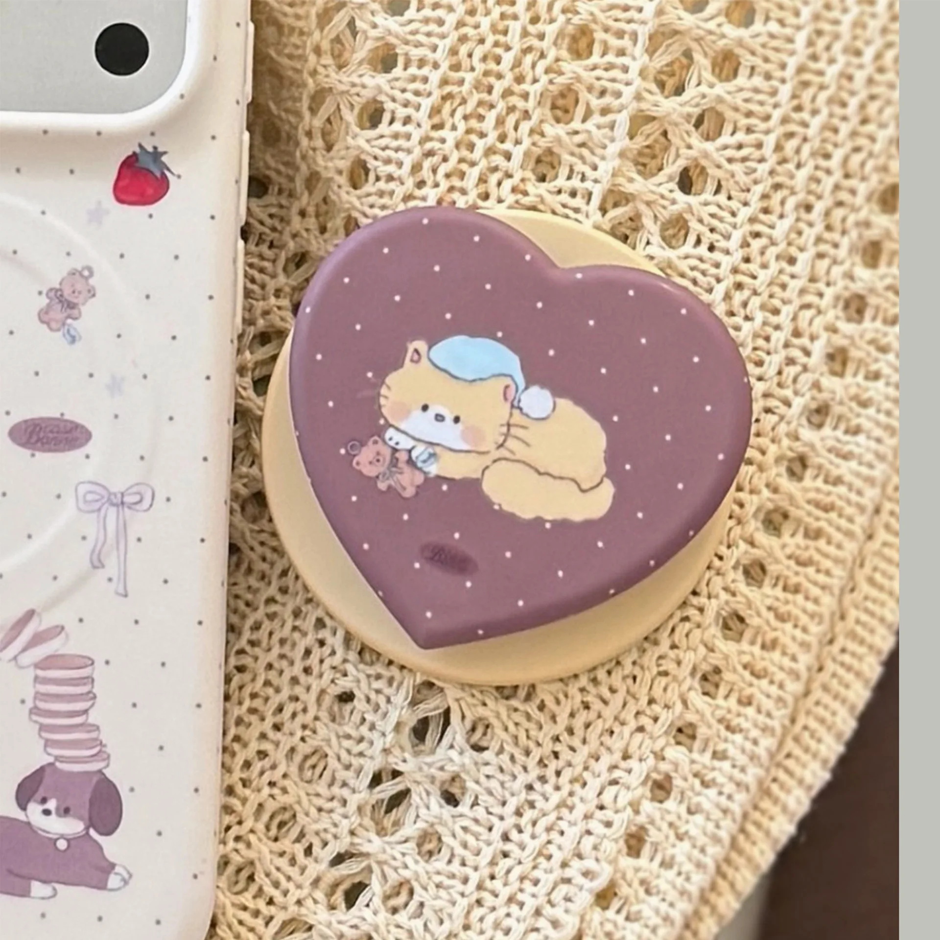 

Sleepy Cat Heart Magnetic Phone Grip Holder Universal Foldable Bracket Stand Anti-Slip Finger Socket Cute Animal Phone Decor