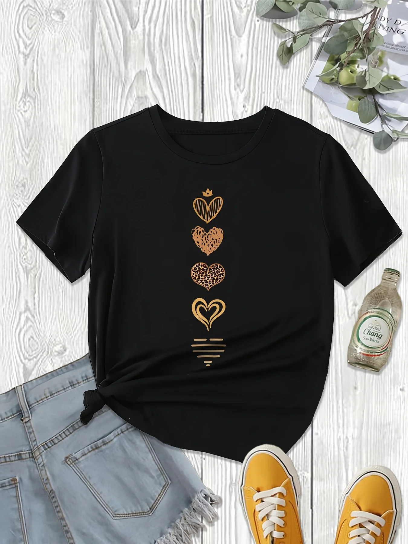 Heart Print Crew Neck T-Shirt Casual Short Sleeve T-Shirt For Spring & Summer Women's Clothing
