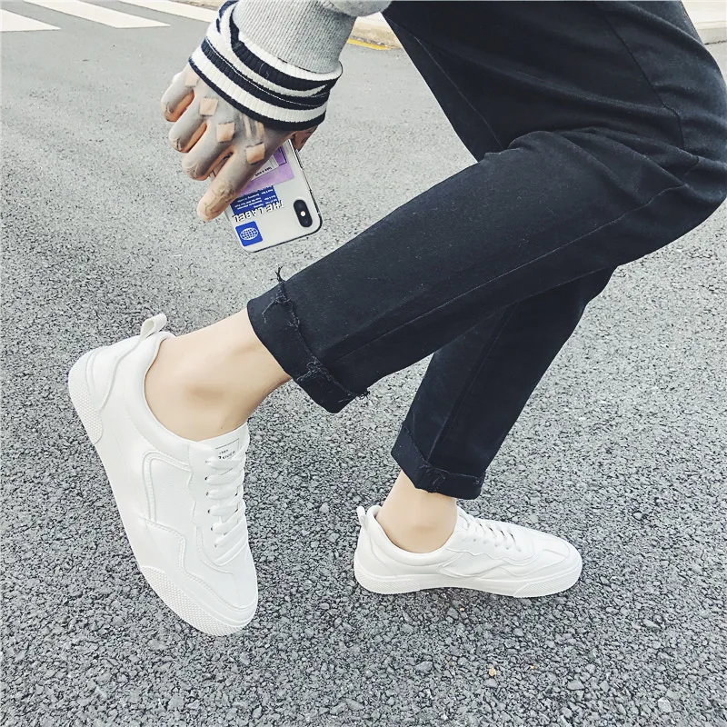 Men's Casual Fashion All-match New Street Shooting Men's White Shoes Trend Casual Sports Shoes Student Flat Shoes