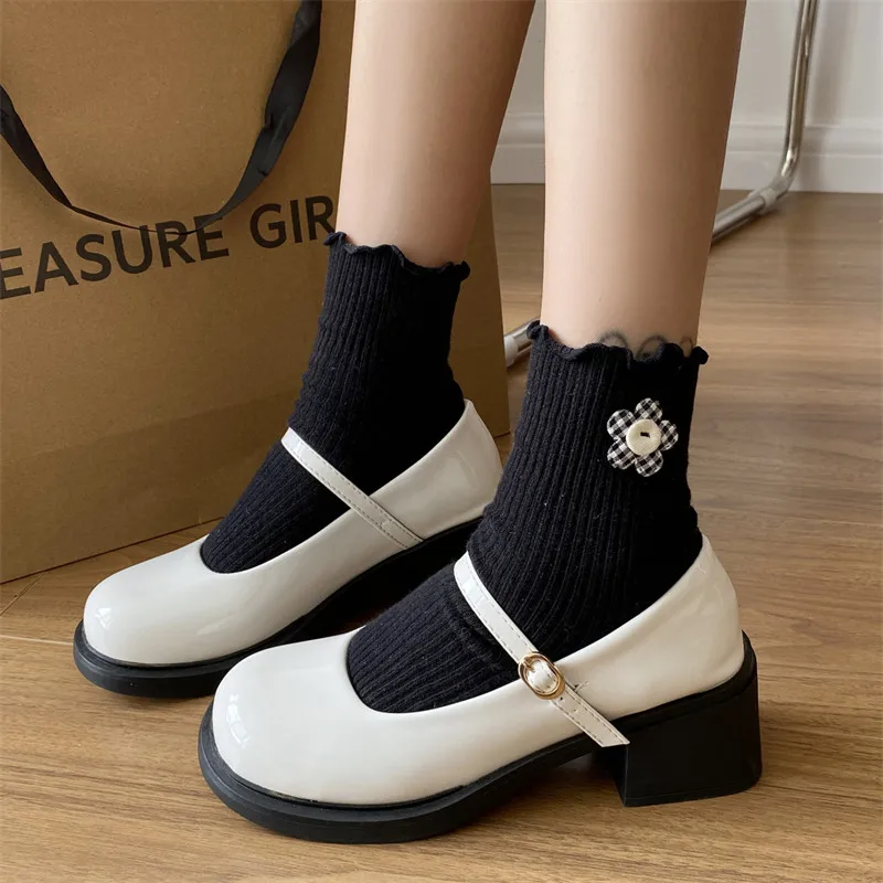 Nowe buty Mary Jane Eleganckie francuskie buty na niskim obcasie Moda Casual Buckle Single Pumps Ladies College Style Lolita shoes