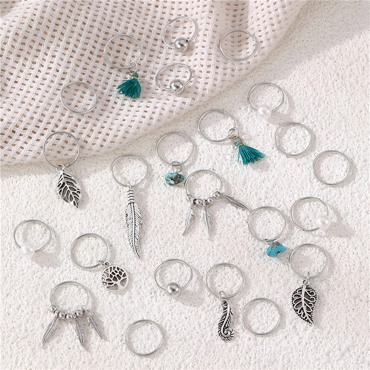 23개 실버 메탈 꽃 & 나비 드레드락 헤어 링 세트 (여성용 트렌디 스트릿 헤어 액세서리, 드레드락 땋기용)