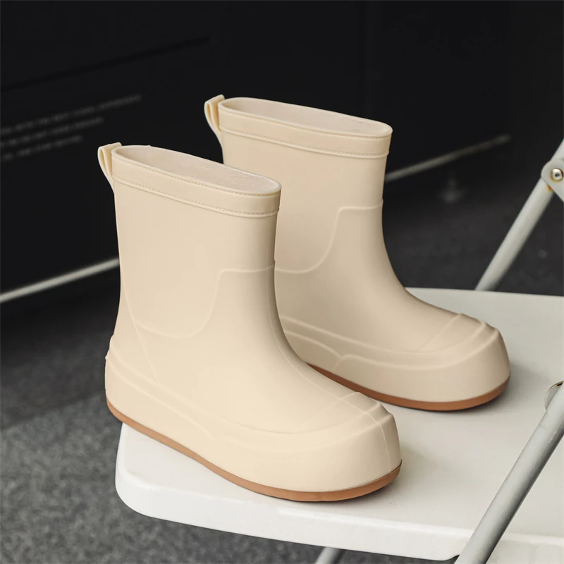 Cute Parent-Child Rain Boots Women's Waterproof Non-slip Shoes Fashionable PVC Mid-Calf Boots for All Seasons