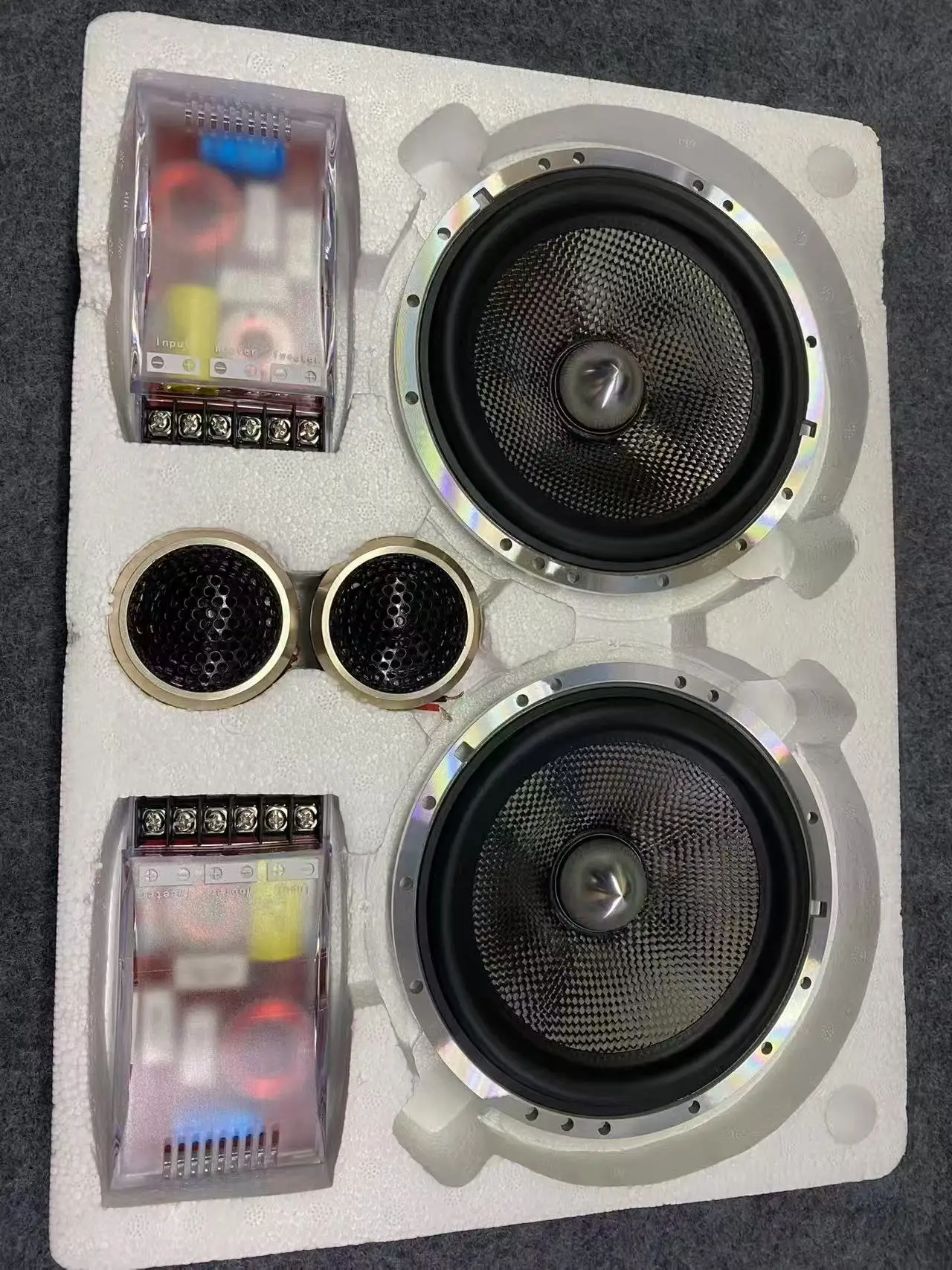 6.5-inch full-range coaxial car speakers with high power processing, ideal for professional automotive audio upgrades