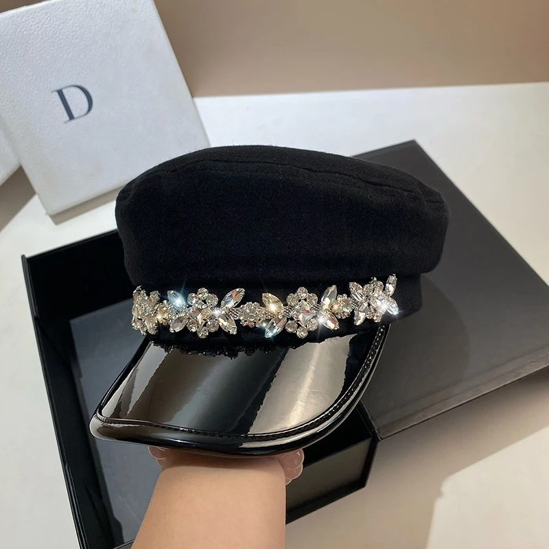 

New Paris Fashion Spring Newsboy Caps Women Woolen Light Luxury Diamond Caps Baker Boy Cap Navy Hat Casual Octagonal Hat Berets