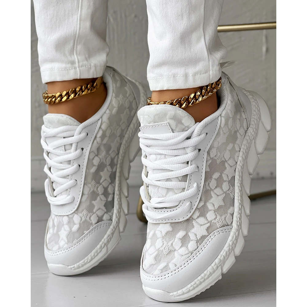 Women Star Pattern Lace-up Breathable Sneakers Daily Casual Round Toe White Sports Shoes Spring Fashion Going Out Running Shoes