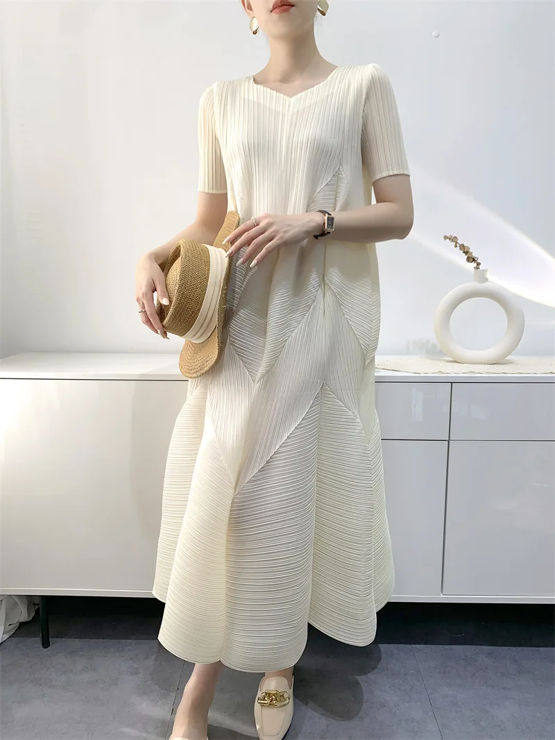 Miyake New Solid Color Simple Summer Dress Pleated Loose Large Size Long Niche Bubble Skirt