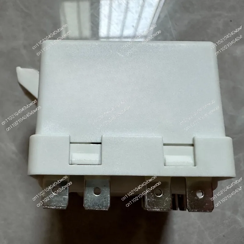 1Pcs Ice Machine Parts  35A-400V RVA4G3D 3P 220V compressor Starter Relay