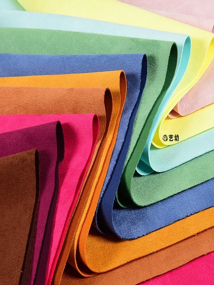 

Thi Air Layered Faux Deer Skin Velvet Snowflake Fce Fabric Smooth Elastic Clothing Design Material Soft Suede Cloth