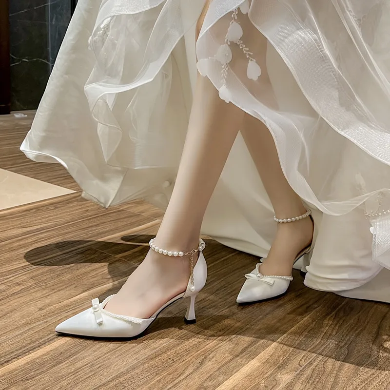 

French Bridal Wedding Shoes New Design Hollow High Heels Pearl Chain Bowknot Sandals for Bride