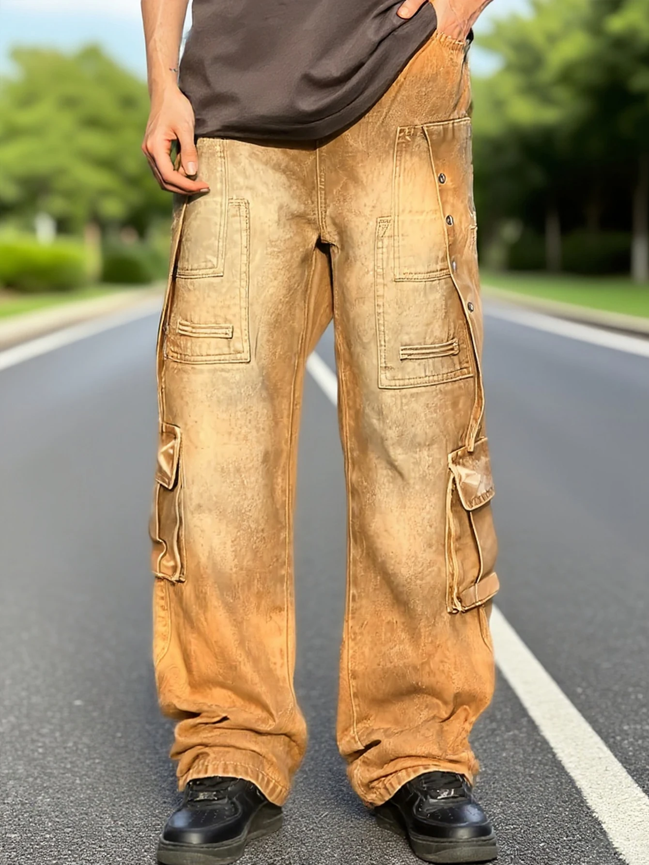 Senffarbene Cargo-Jeans für Herren mit mehreren Taschen, Vintage-Distressed-Look und großem Taschendesign, einfacher Erstellung eines Tre