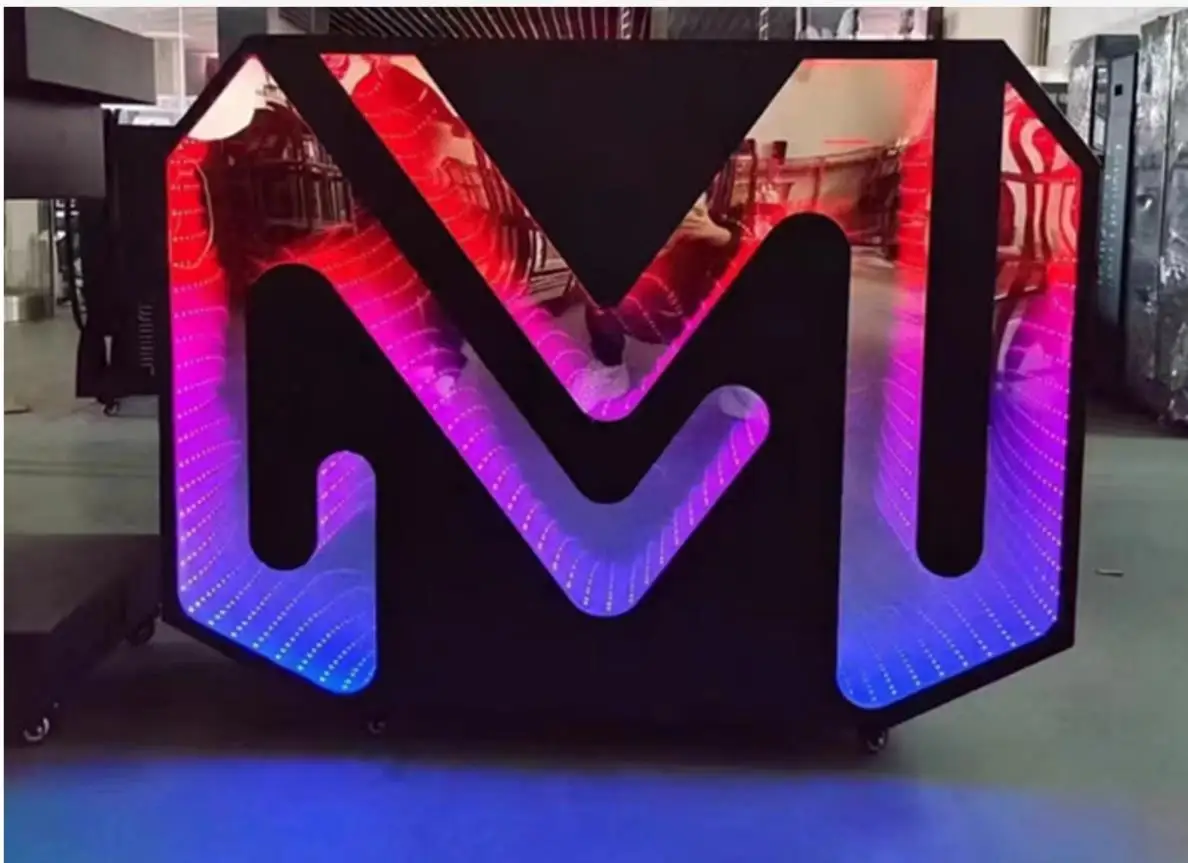 Bar Customized Logo Metal Party DJ Table Led Disc Player Furniture DJ Booth for Night Club - Image 4