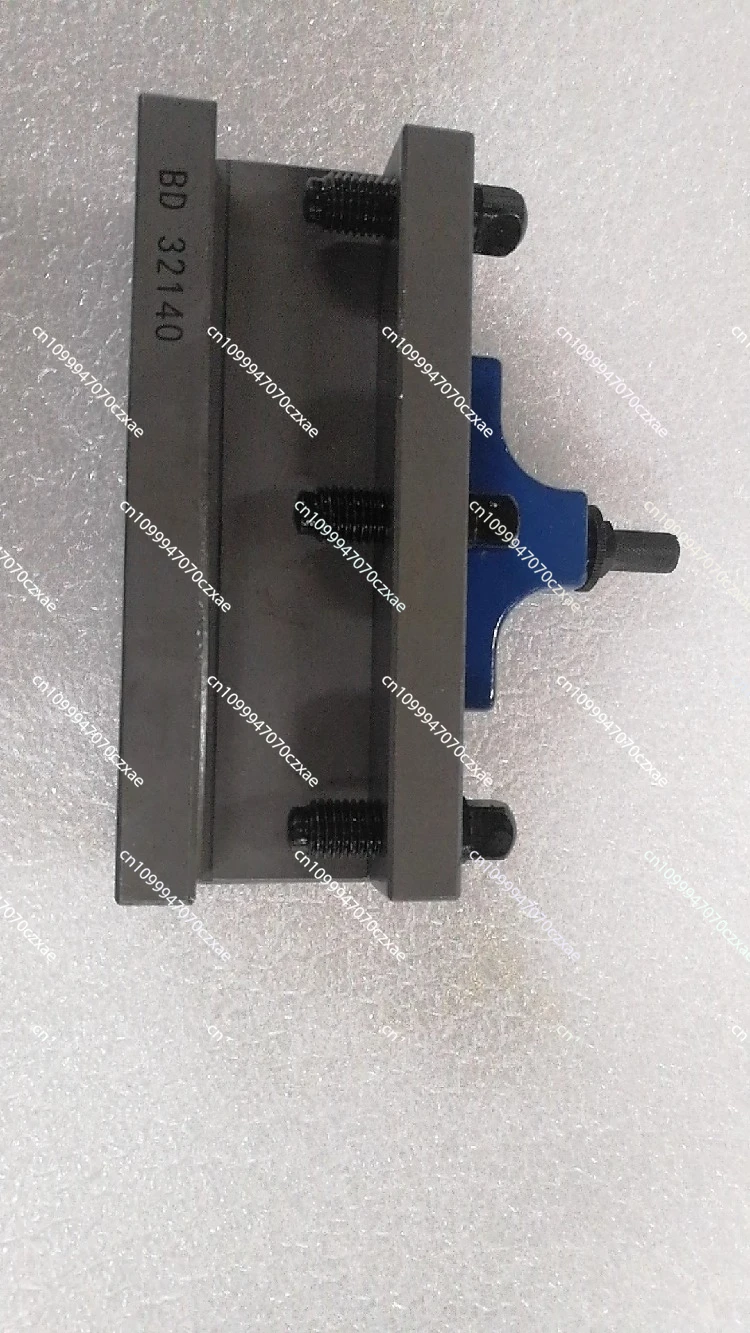 

BD32140 European Tool Holder Tool Holder
