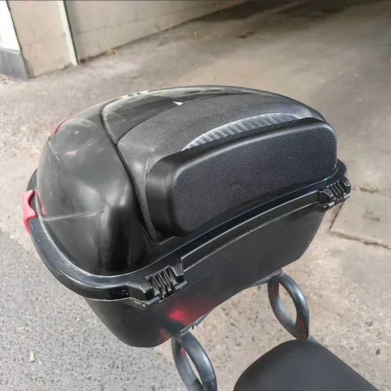 مسند ظهر بلاستيكي عالمي للدراجات النارية، مسند ظهر مبطن مستدير جديد مريح لملحقات صندوق أمتعة الدراجات النارية #1