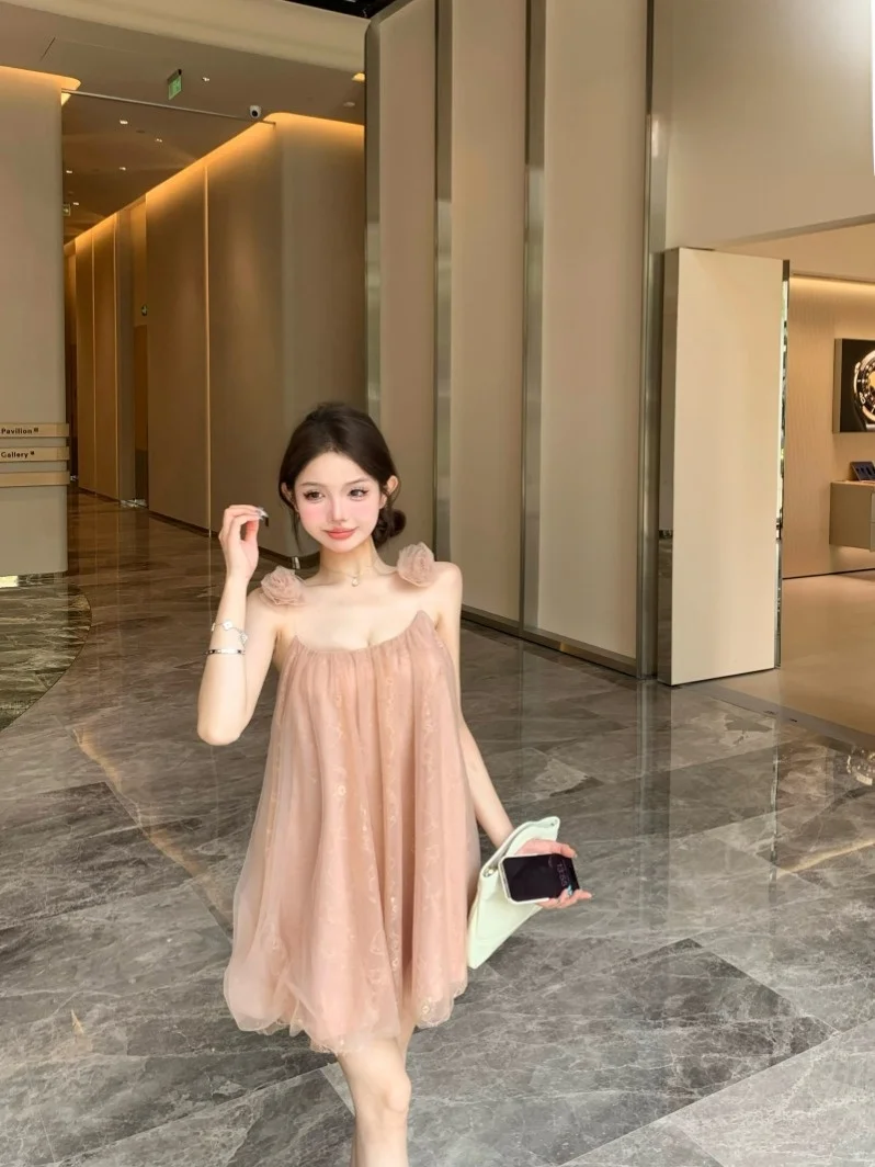 

Розовое платье с цветочным принтом и бретельками, женское, весеннее, с сетчатыми вставками, нежное, свободное, А-силуэт, короткое, в корейском стиле, с завышенной талией