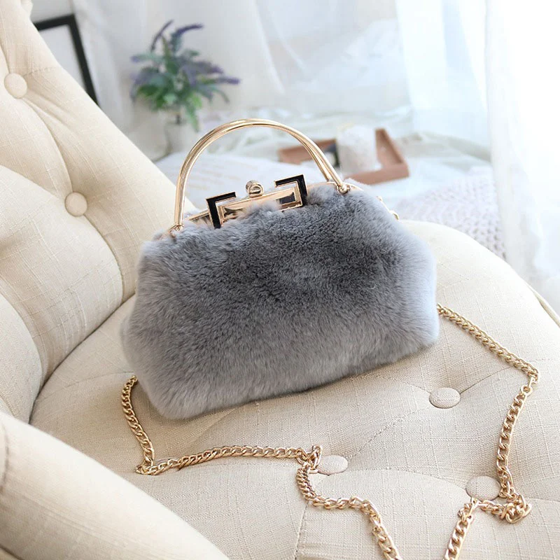 

2023 Winter New Trendy Women's Bag Handheld One Shoulder Crossbody Chain Bag Korean Style Handheld Banquet Bag