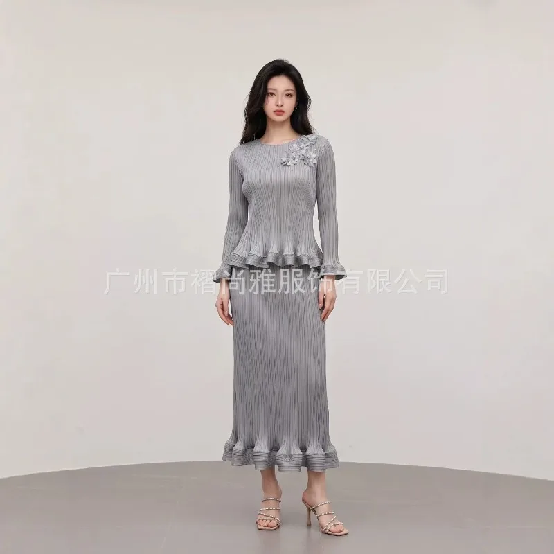 Miyake Pleats 2026 Autumn New Original High-end Floral Comfortable Chest Flower Beaded Fashion Pleated Elegant Set for Women