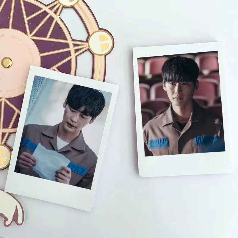 30/50PC No Repeat Lee Jong Suk Magazine Cover Poster Lomo Card Pai Li De Korean TV Big Mouth Drama Stills 3 Inch Small Cards