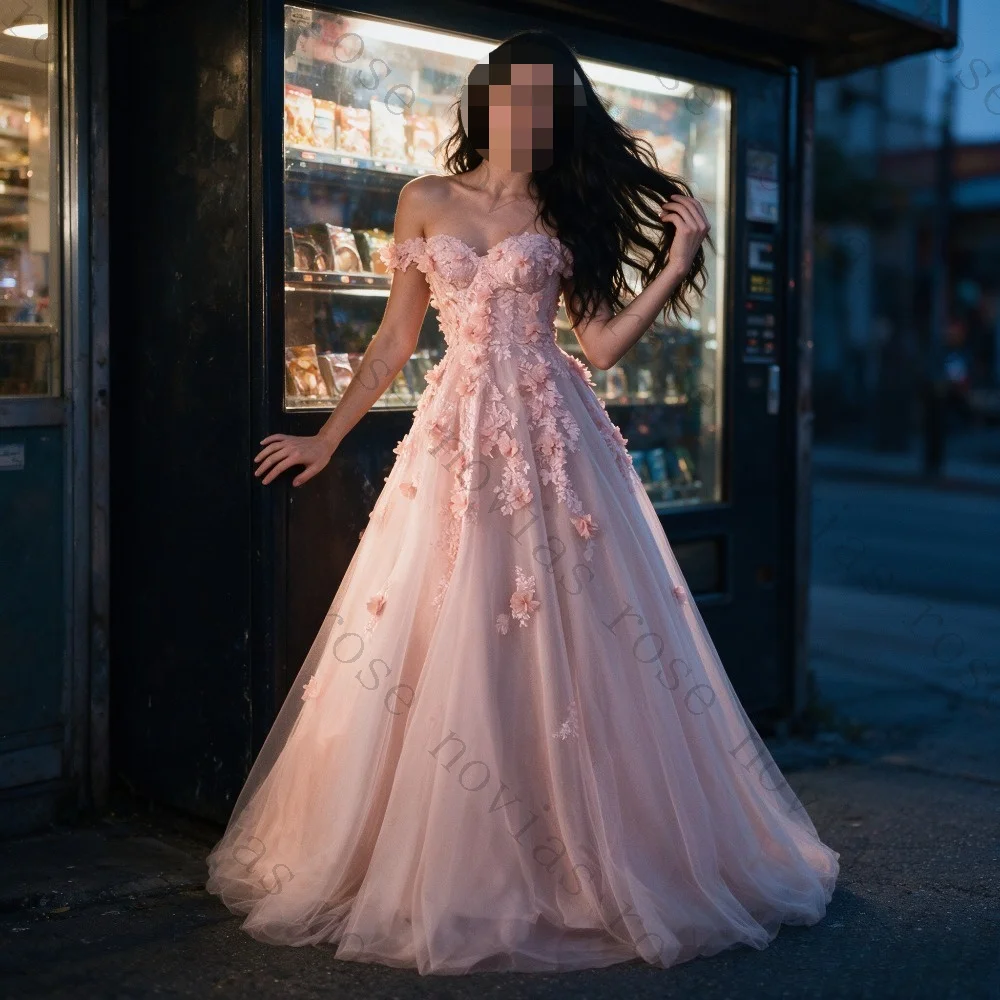 Customized Strapless Chiffon A-line Ball Dress Applique Off Shoulder Princess Graduation Gown Suitable for Romantic Ceremonies