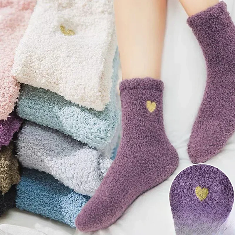 8 Colors Winter Warm Socks Women Embroidered Love Half Fleece Thickened Sock Female Coral Fleece Middle Tube Bubble Mouth Socks