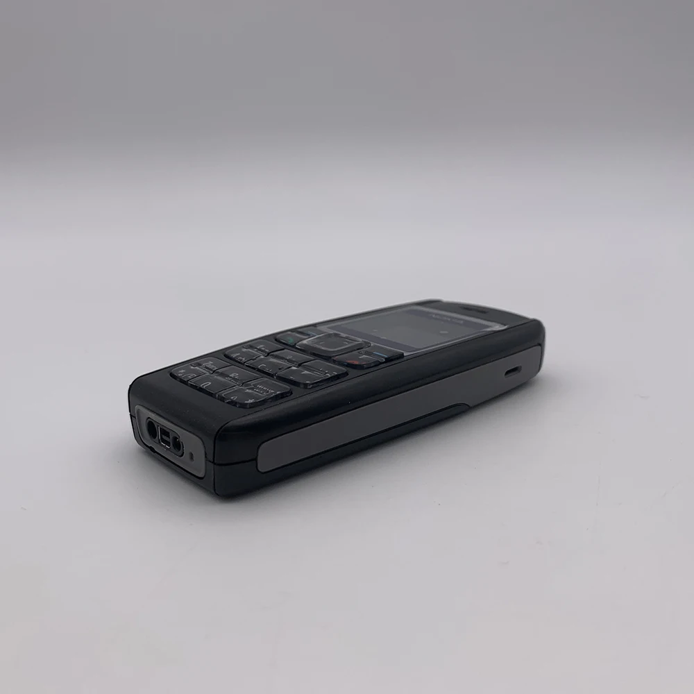 هاتف محمول أصلي غير مقفول 1600 بشريحة واحدة GSM 900/1800 900mAh أكبر لوحة مفاتيح أوروبية وآسيوية مصنوعة في فنلندا