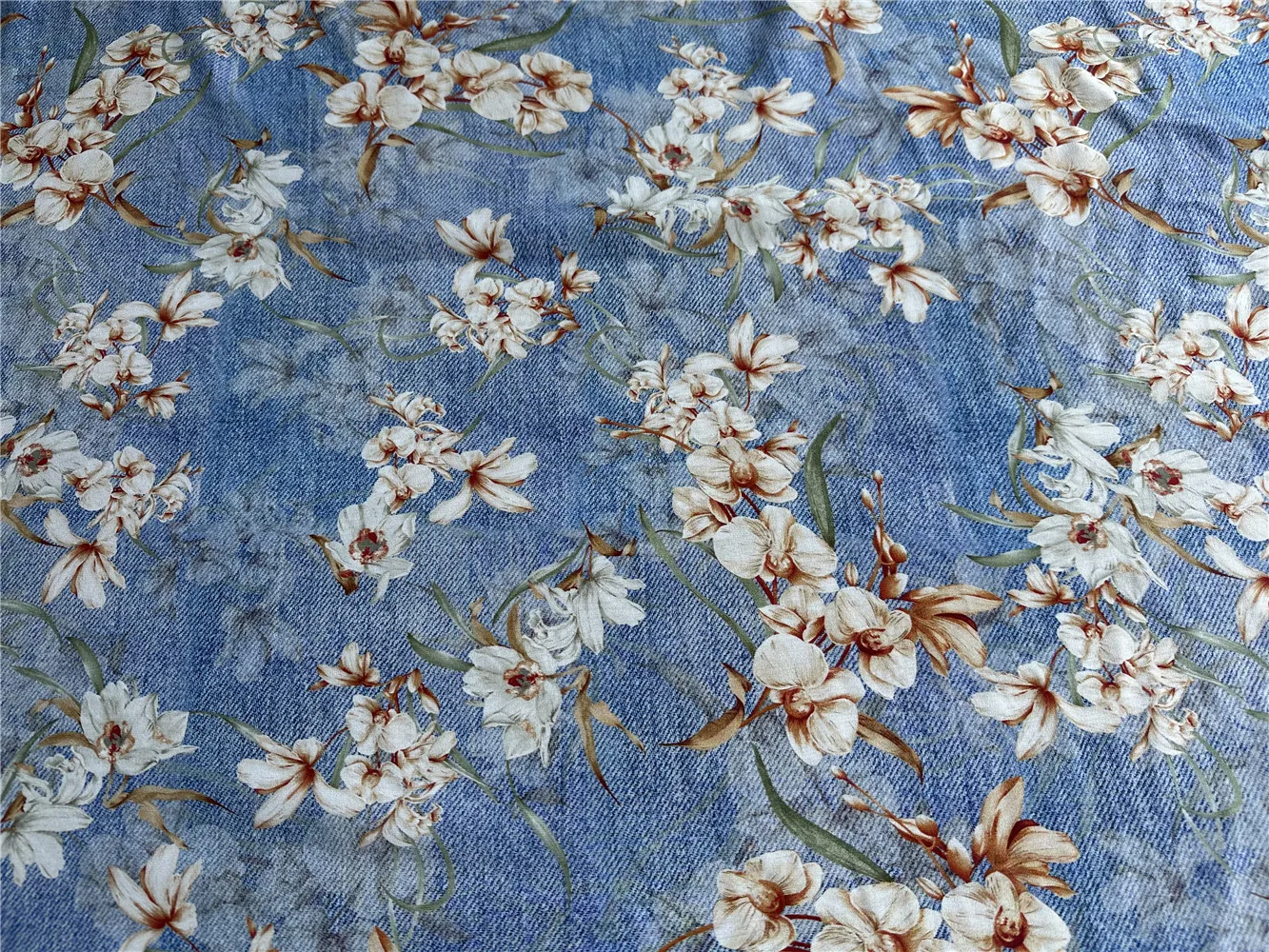 1 meter 100% Mulberry Silk 14 momme Crepe Silk Fabric Blue Floral Printed 136cm 53\