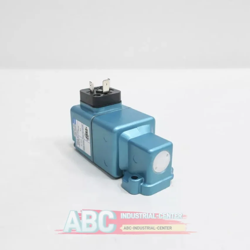 New 250B-611BAAA solenoid valve 250B-611JC  250B-611JJ  original