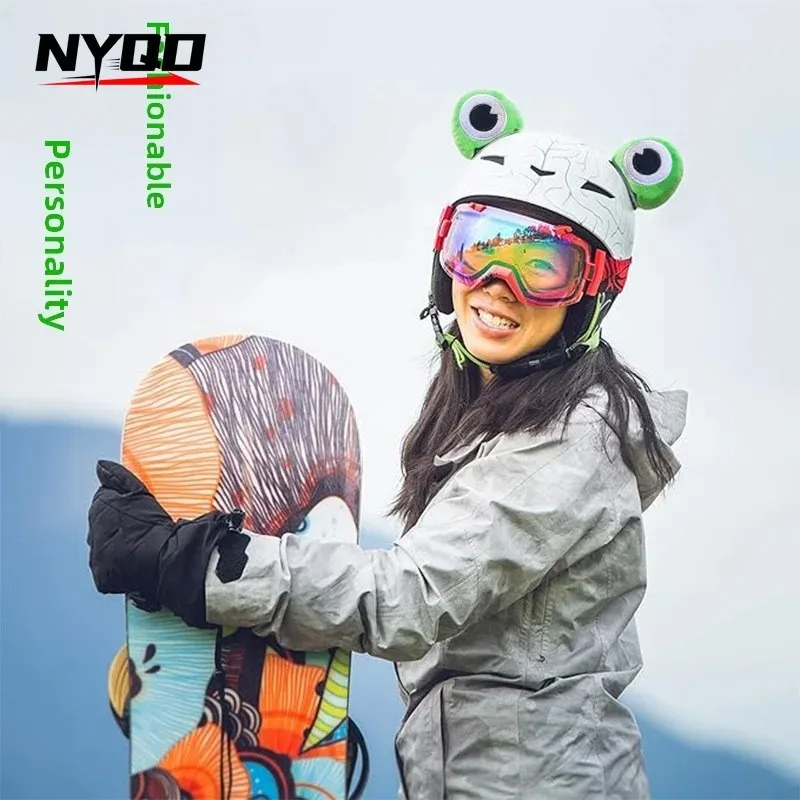 Cute Cartoon Helmet Jewelry Frog Prince Eyes Helmet Decoration Electric Car Motorcycle Detachable Decoration Capacete De Moto