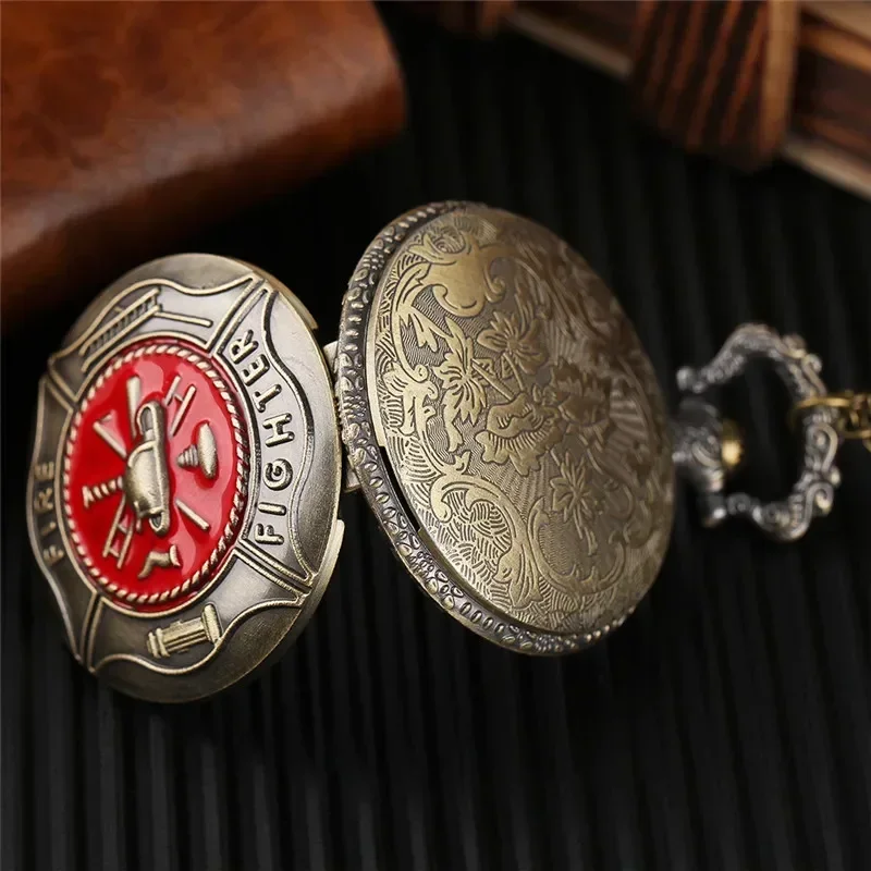Bronze Fire Fighter Design Men's Quartz Analog Pocket Watch Fireman Theme Watches Sweater Necklace Chain Reloj De Bolsillo